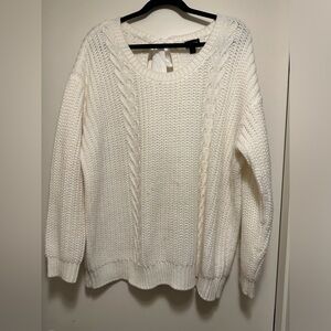 Torrid Women's Plus Drop Shoulder Cable Heart Knot Pullover Sweater Size 1